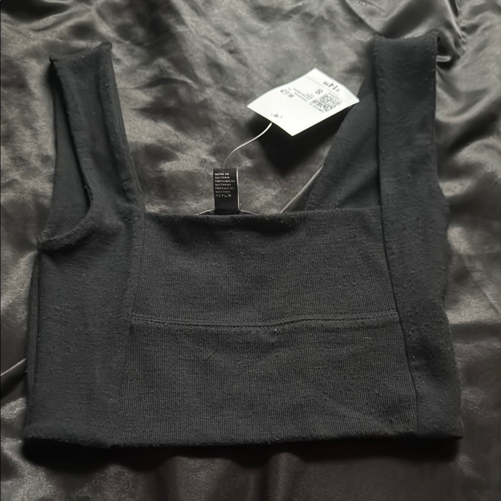 Forever 21 Black Crop Top